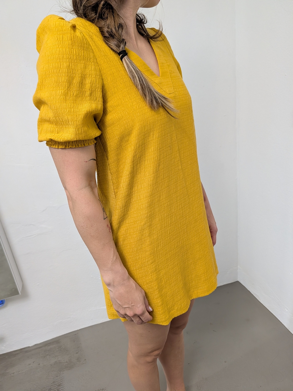 BB Dakota by Steve Madden Fields of Gold Mini Dress Yellow (XS)
